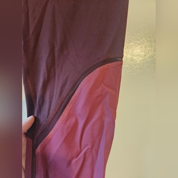 Lululemon Colour Me Ombre Tight *28" Dark Adobe / Blush Berry / Violet Red - Picture 4 of 6